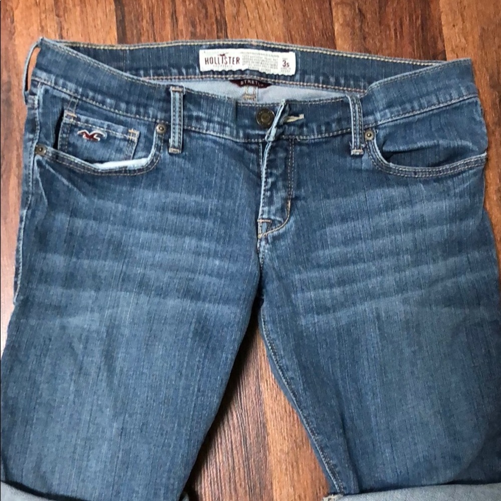 Hollister capris